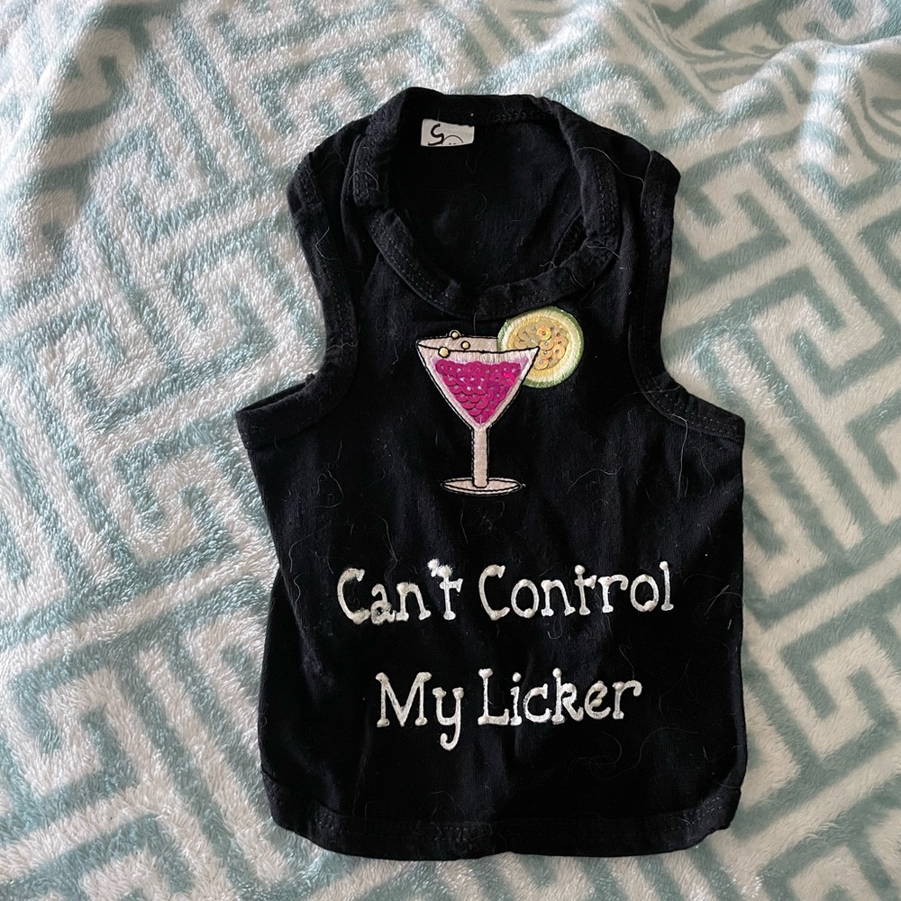 Black dog shirt